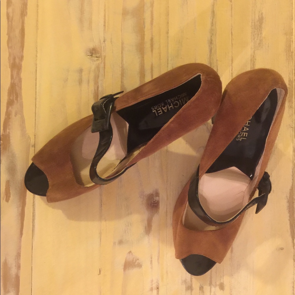 Michael Kira leather shoe